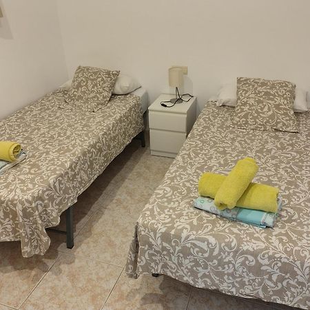 Apartamentos Les Palmeres プラヤ・デアロ エクステリア 写真